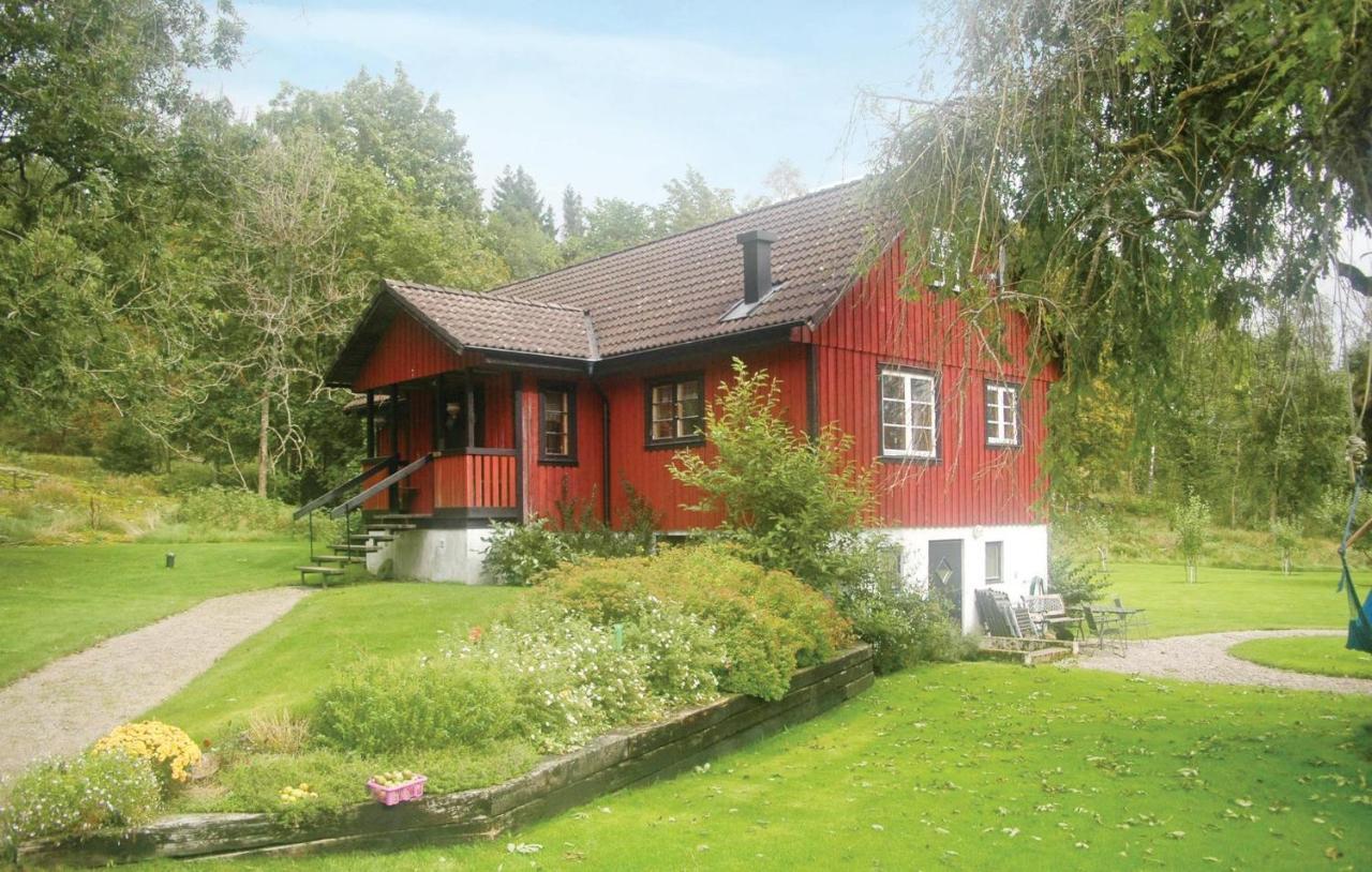 Cozy Home In Uddevalla With Wifi Häljebol Buitenkant foto